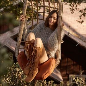 MINNETONKA knee high boot size 9